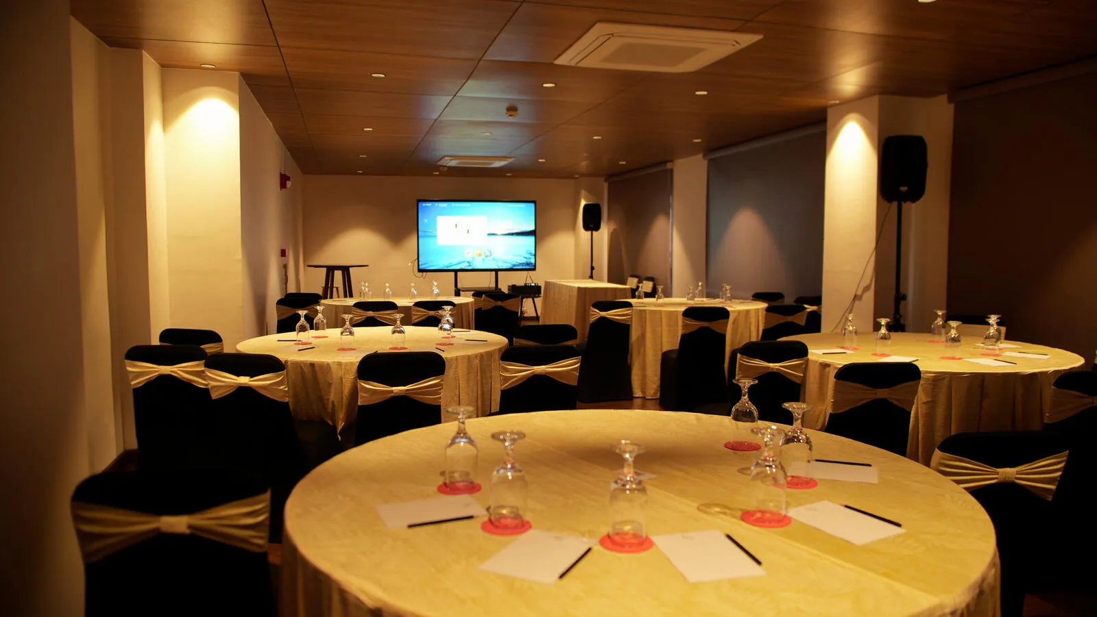 The Boardroom — photo 6